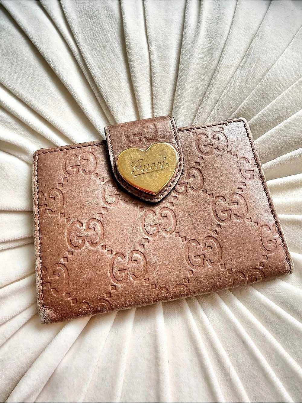 Gucci GG Monogram Heart Clasp Wallet Brown